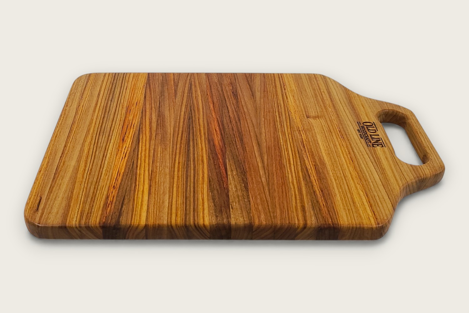 Canarywood Heritage Pro Series Board (#290) with vertical edge grain, warm golden tones, and a bone handle.