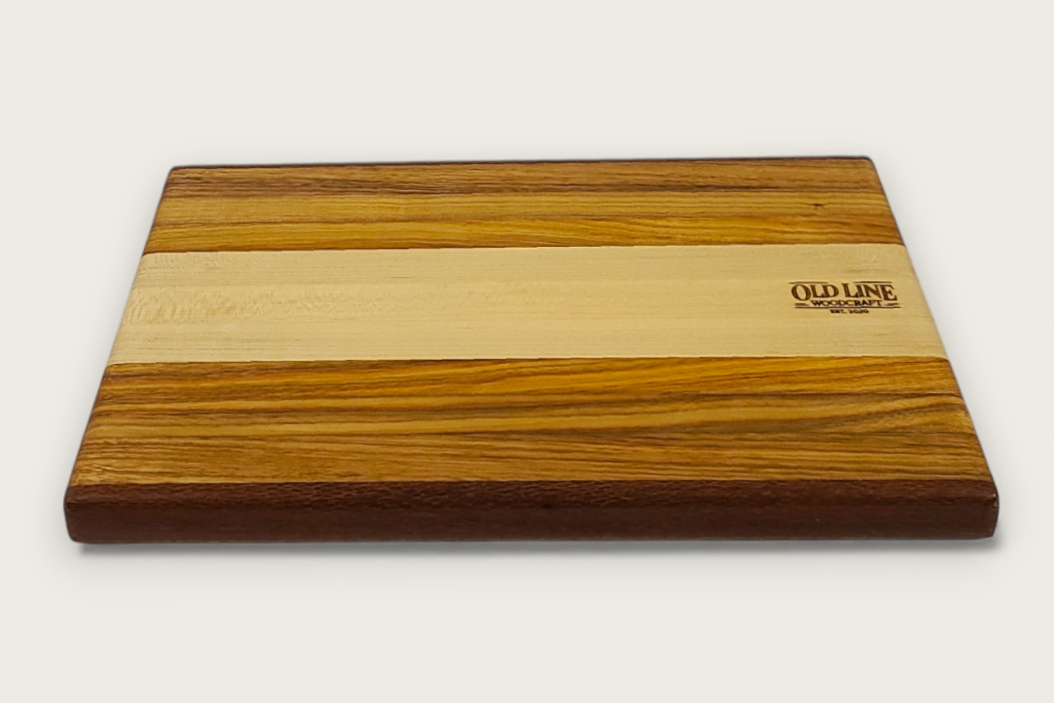 Pro Series Board in Canarywood with edge grain, horizontal pattern, rectangle shape, and tung oil finish.