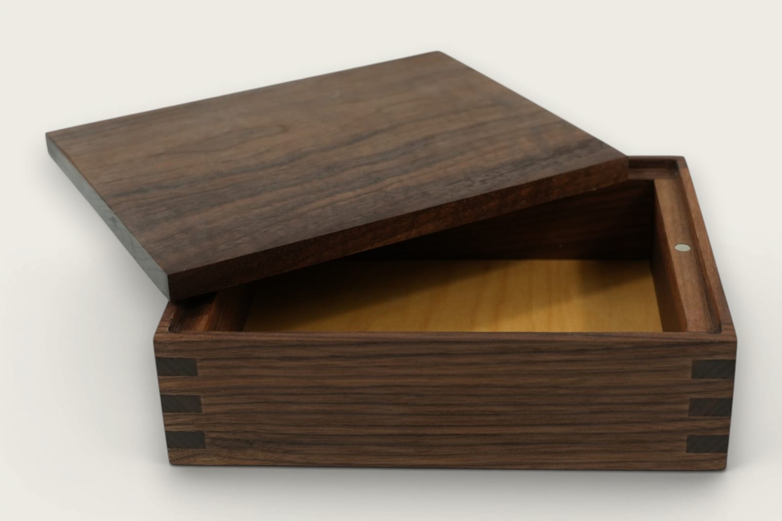Walnut Horizon Box (#480) | Old Line Woodcraft | Old Line Woodcraft